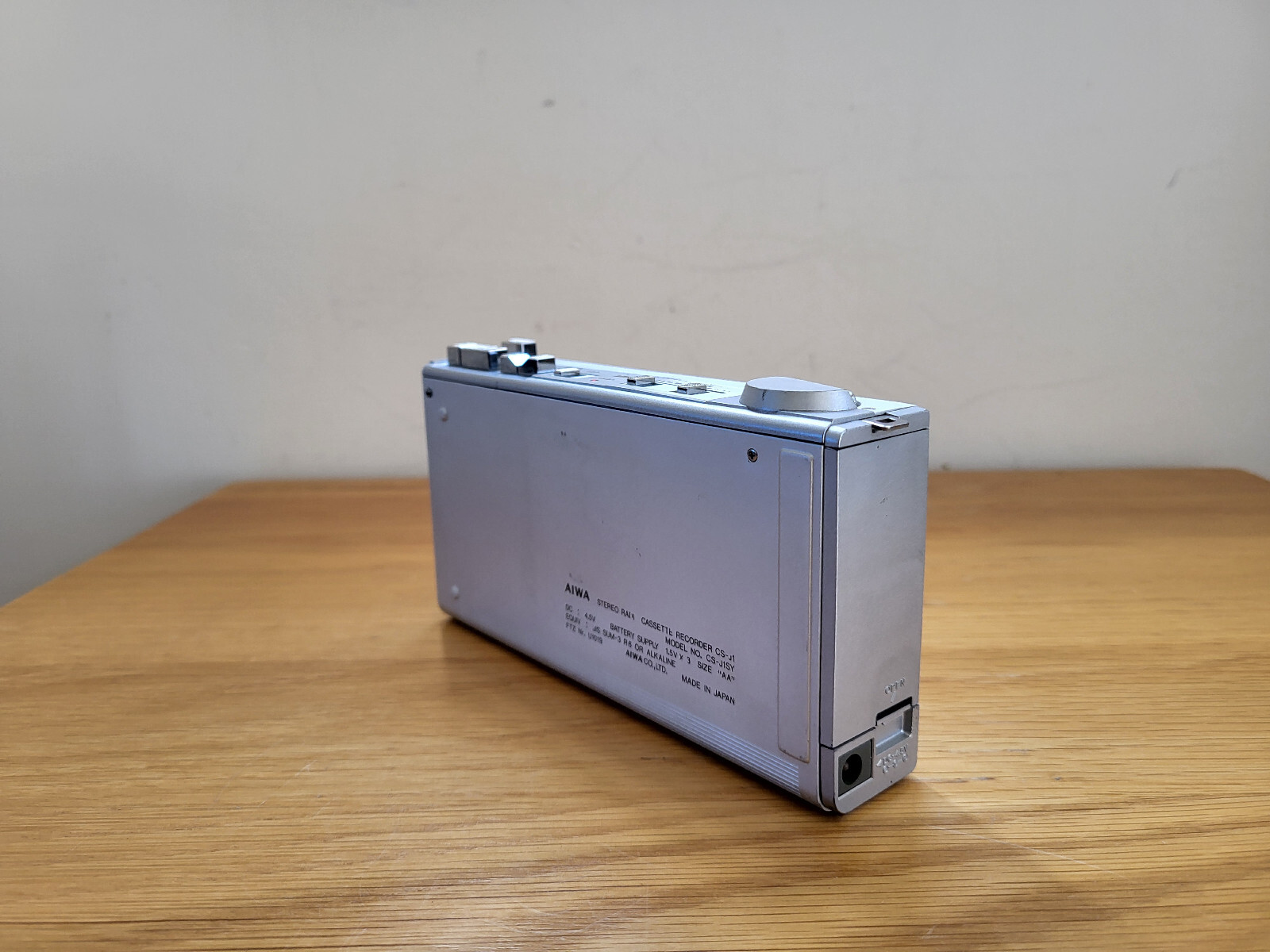 Aiwa CS-J1 ▷ Walkman.land