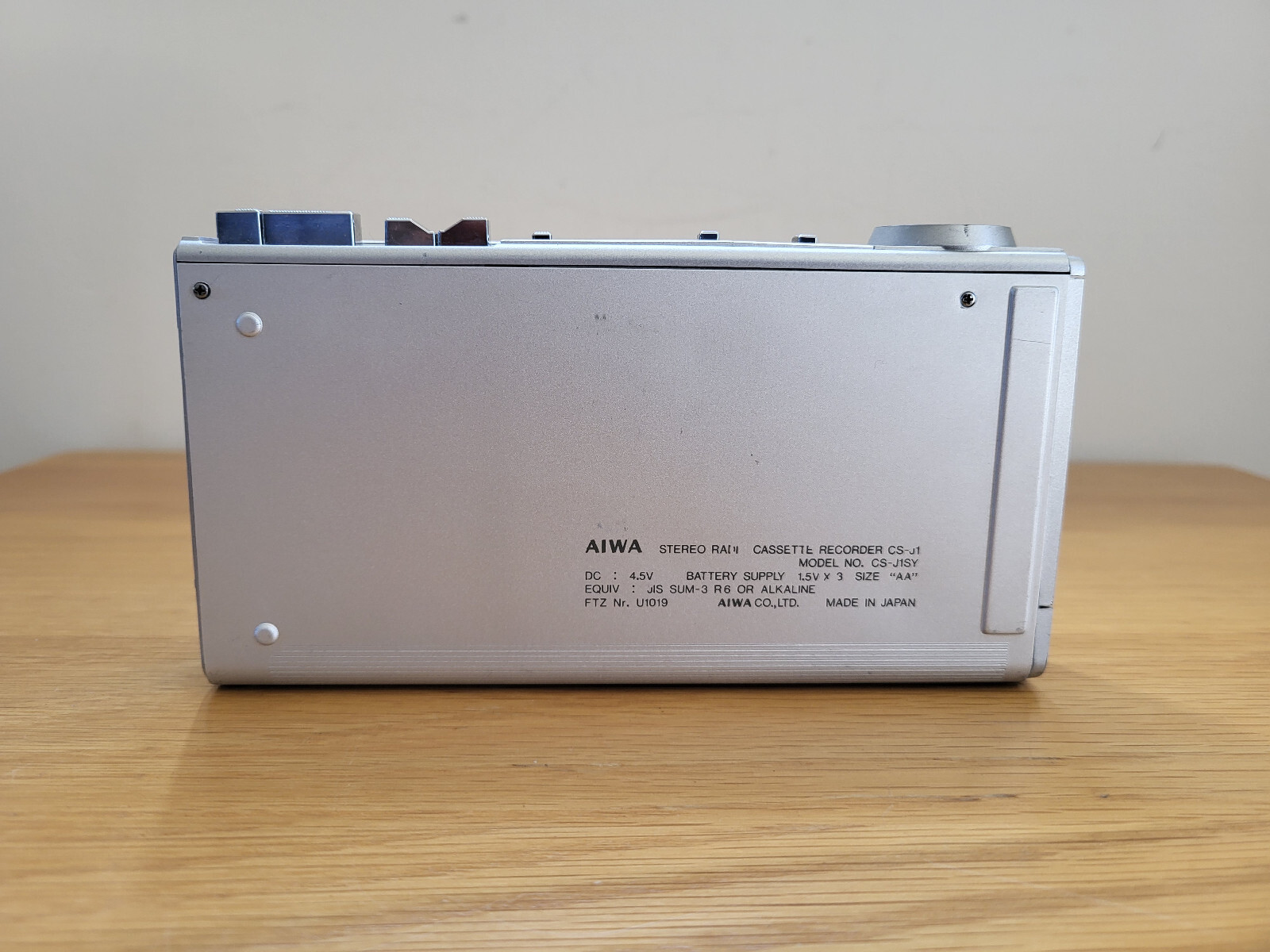アイワ　カセットテープレコーダ CS-J1 レトロ Aiwa CS-J1 ▷ Walkman.land