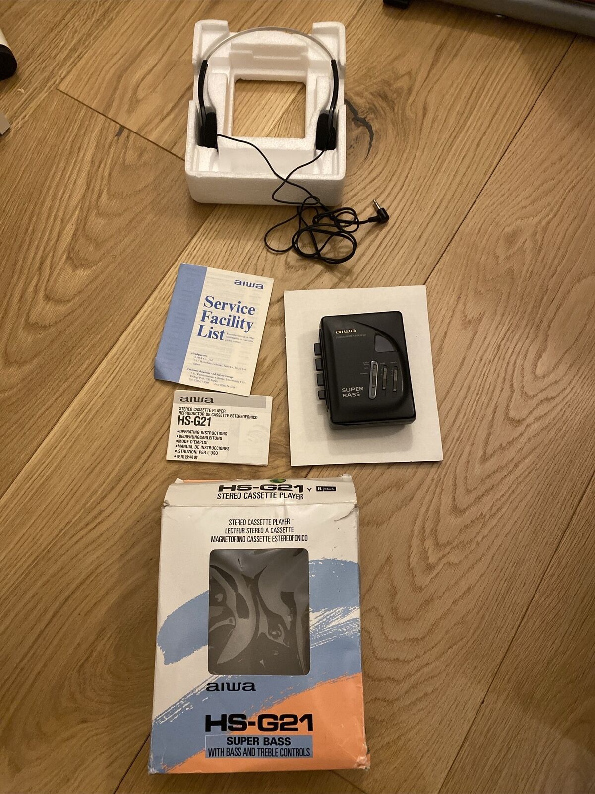 Walkman Aiwa HS-G216 – Gris, Ouvert Mais Jamais Utilisé