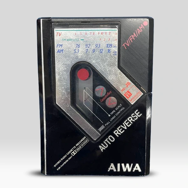 AIWA HS-J50. HS-P50セットプレーヤージャンク Aiwa HS-J50 ▷ Walkman.land