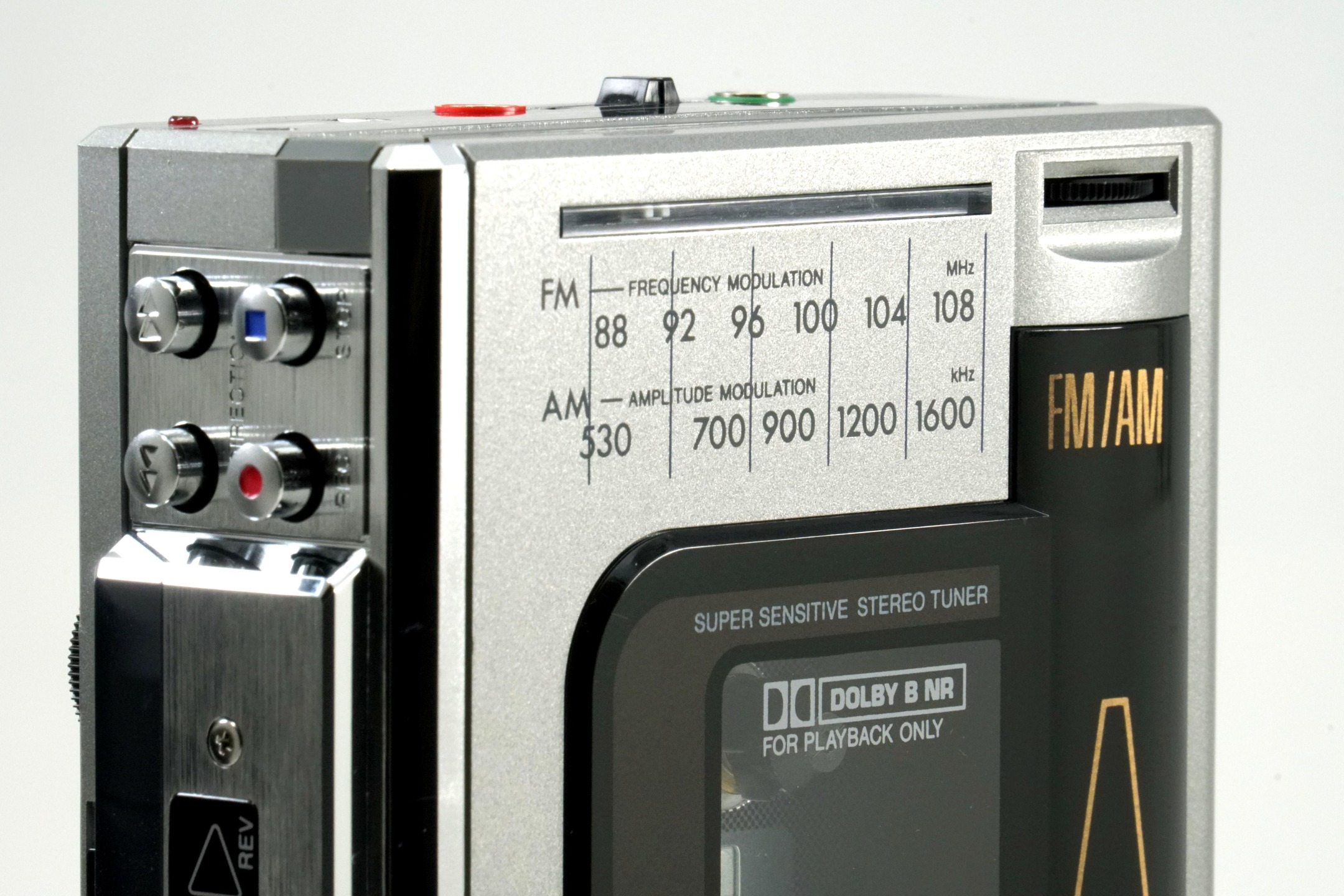 Aiwa HS-J330 ▷ Walkman.land