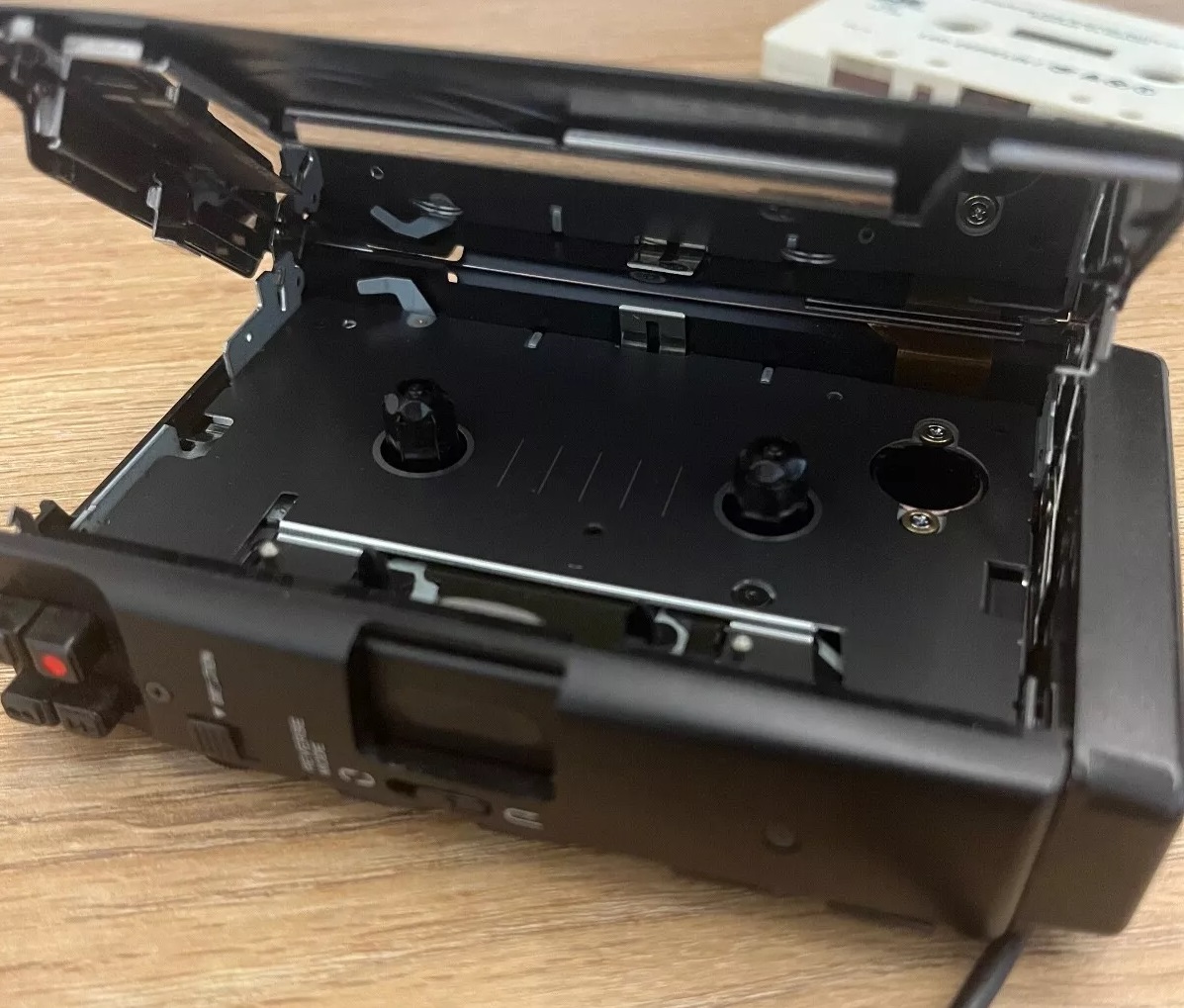 Aiwa HS-J900 ▷ Walkman.land