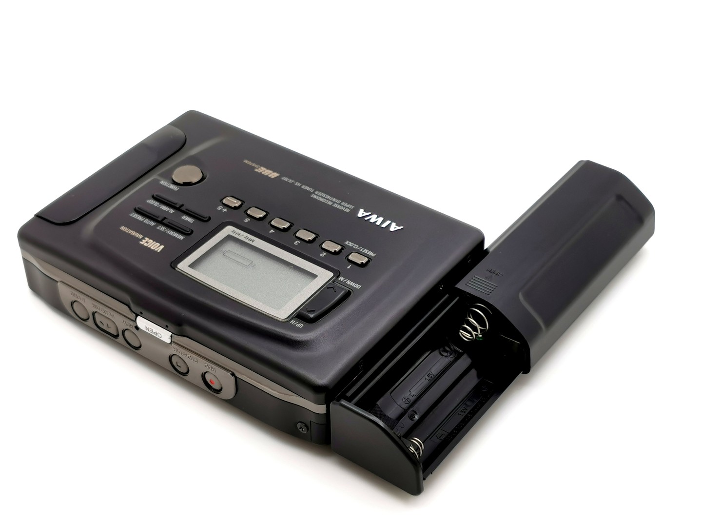 Aiwa_HS-JX707_-_Front_angled_with_sidecar_ig-boxedwalkman