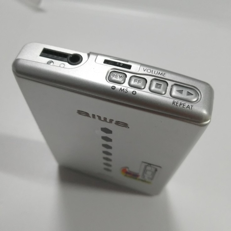 Aiwa HS-PX717 ▷ Walkman.land