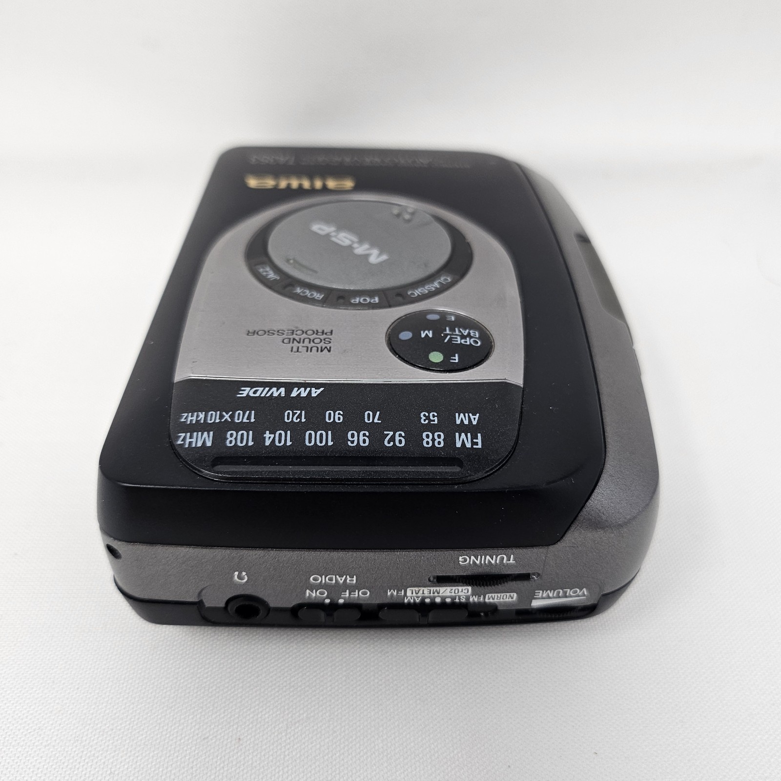 3点 AIWA SONY CASSETTE RECORDER PLAYER Aiwa HS-TA353 ▷ Walkman.land