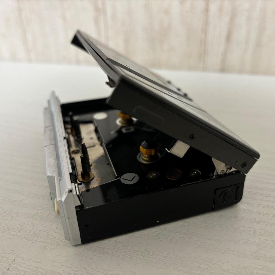 ポータブルプレーヤー AIWA HS-UV9 Aiwa HS-UV9 ▷ Walkman.land