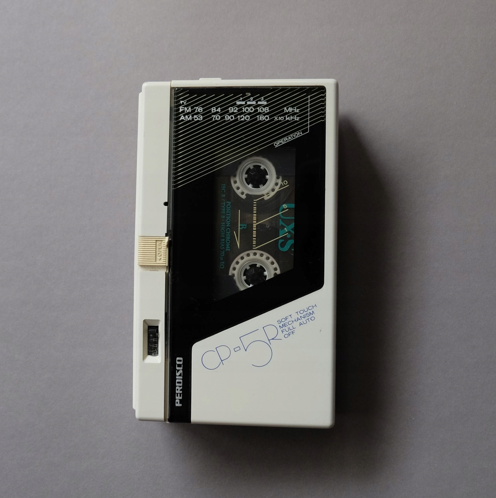 【HITACHI】 PERDISCO CP-5R カセットプレーヤー Hitachi CP-5R ▷ Walkman.land