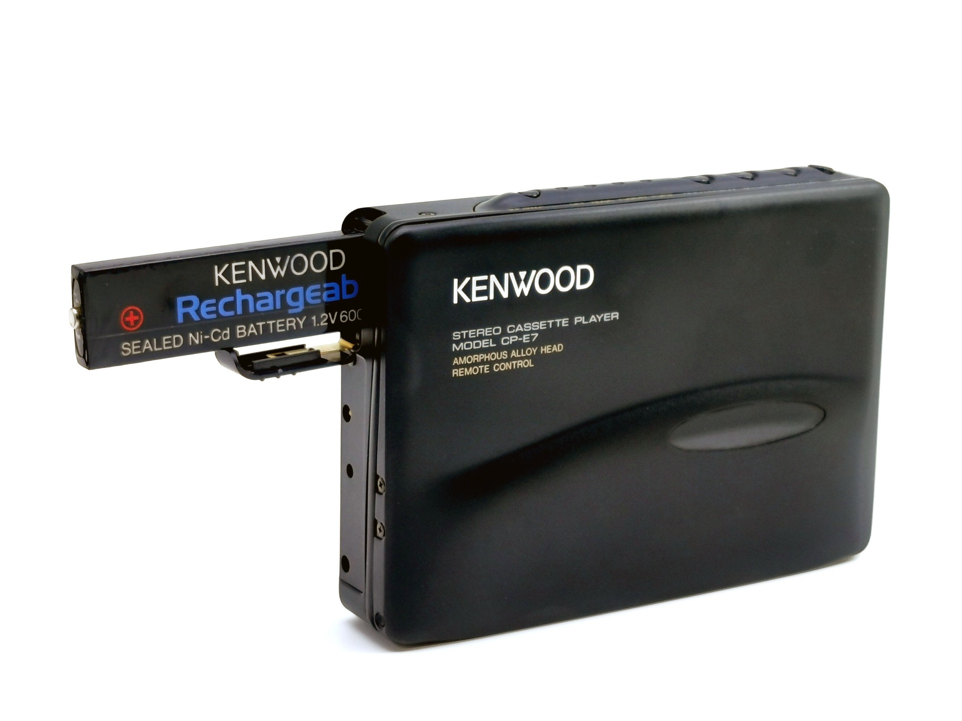 【希少】ケンウッド KENWOOD ポータブルカセットプレーヤー CP-E7 Kenwood CP-E7 ▷ Walkman.land