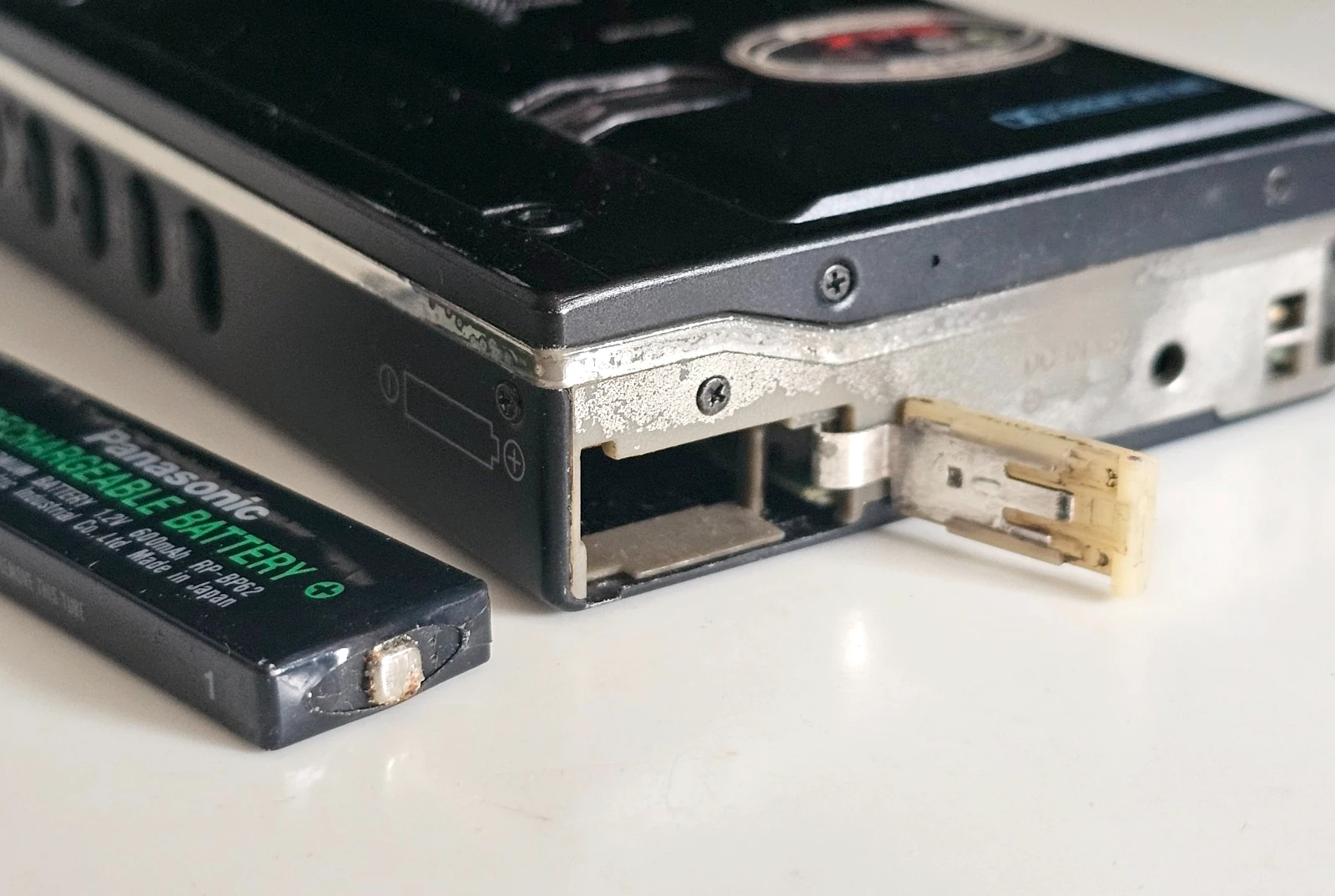 Panasonic RQ-P525 カセットプレーヤー オートリバース Panasonic RQ-P525 ▷ Walkman.land