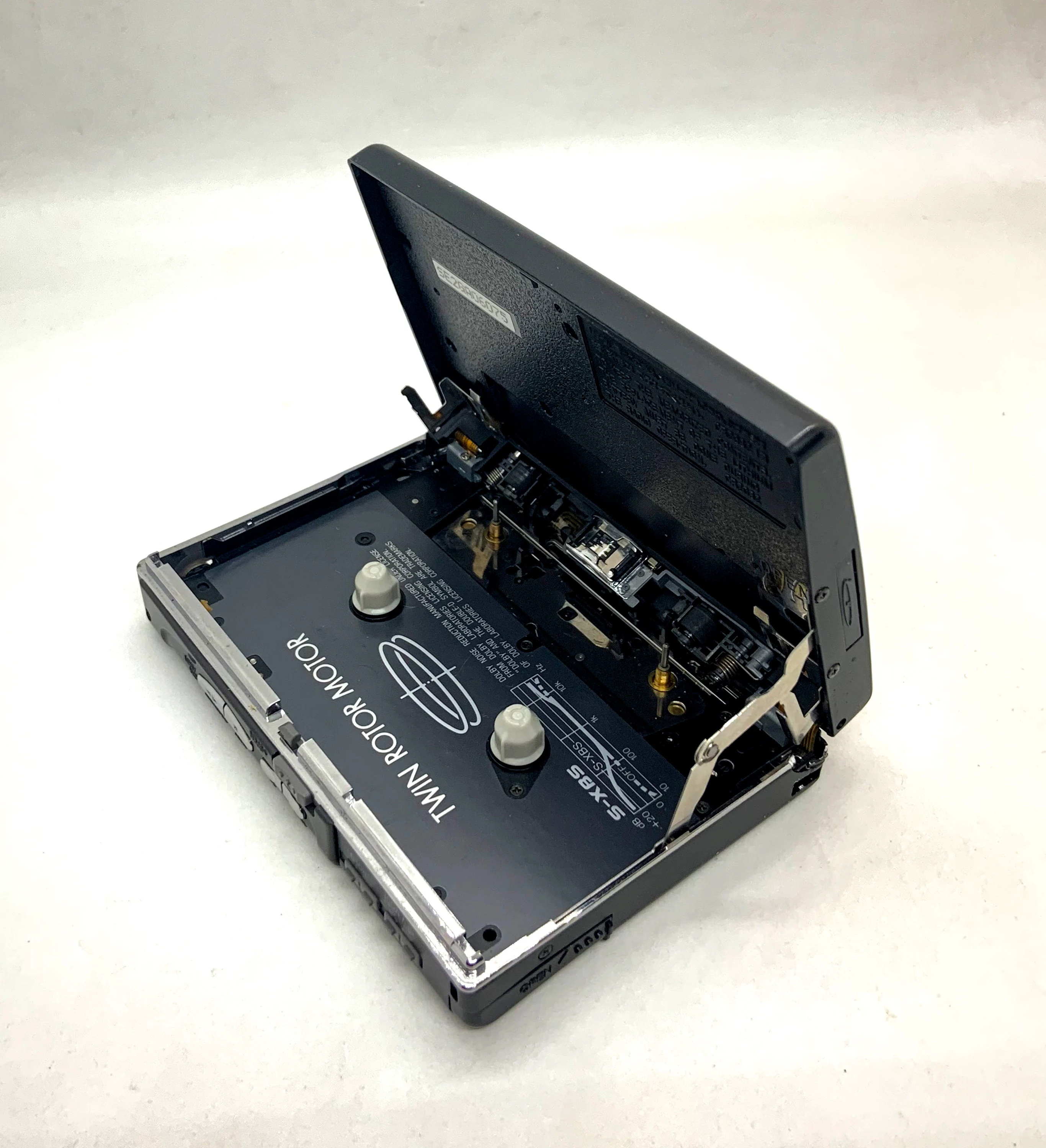 Sony WM−550C 、Panasonic RQ-S33＆S15 ジャンク Sony WM−550C 、Panasonic RQ-S33＆S15 ジャンクの通販はau PAY