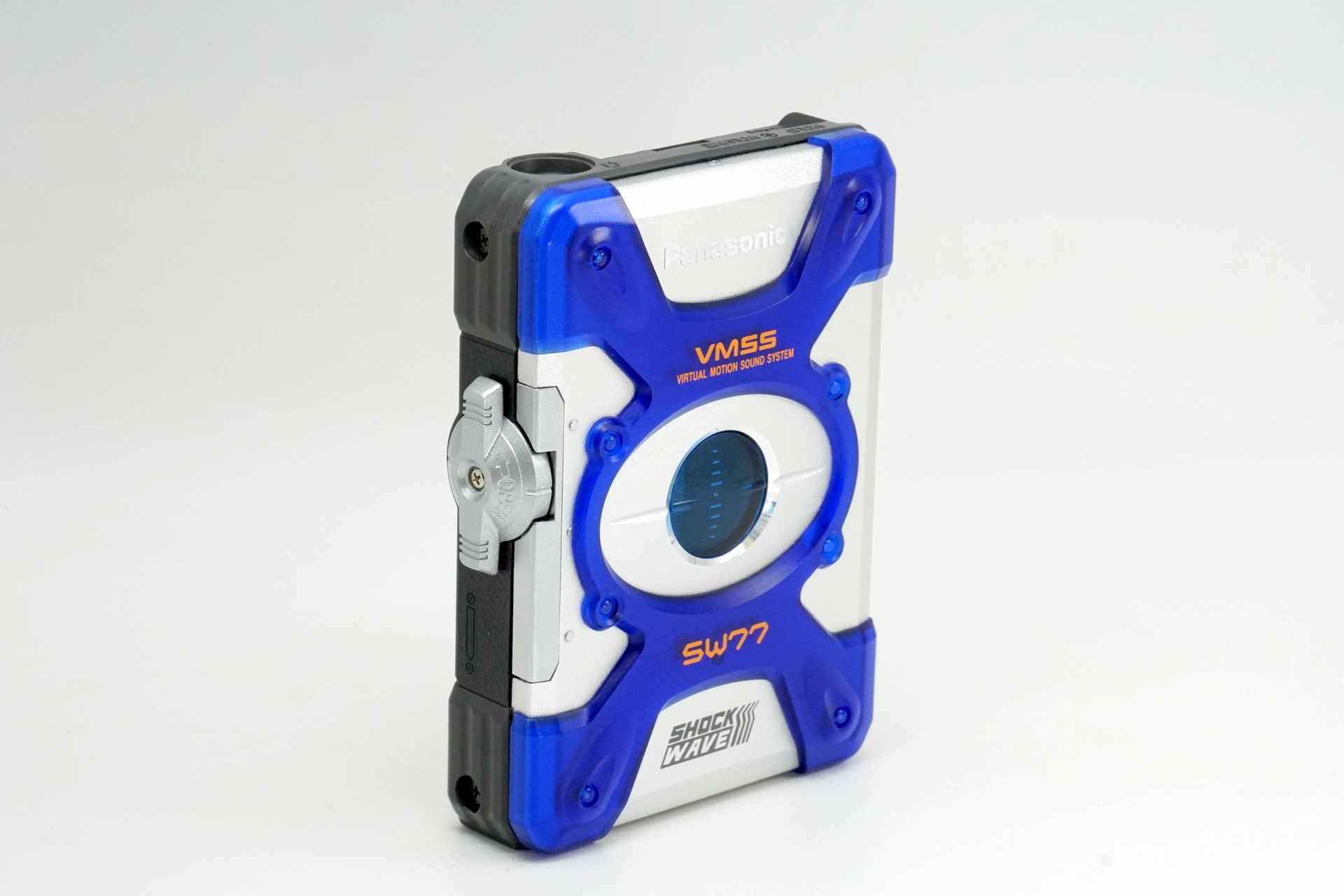 Panasonic RQ-SW77 ショックウェーブ　カセットプレーヤー Panasonic RQ-SW77 ▷ Walkman.land