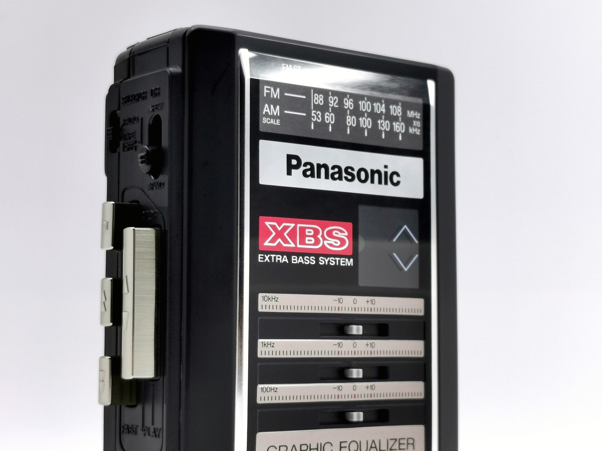 A5522 Panasonic XBS カセットプレーヤー RQ-P515 A5522 Panasonic XBS