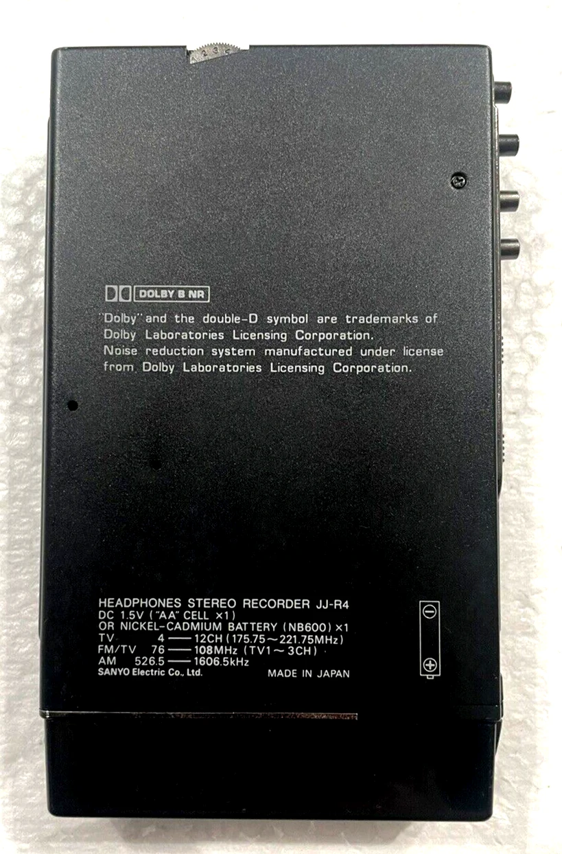 Sanyo JJ-R4 ▷ Walkman.land