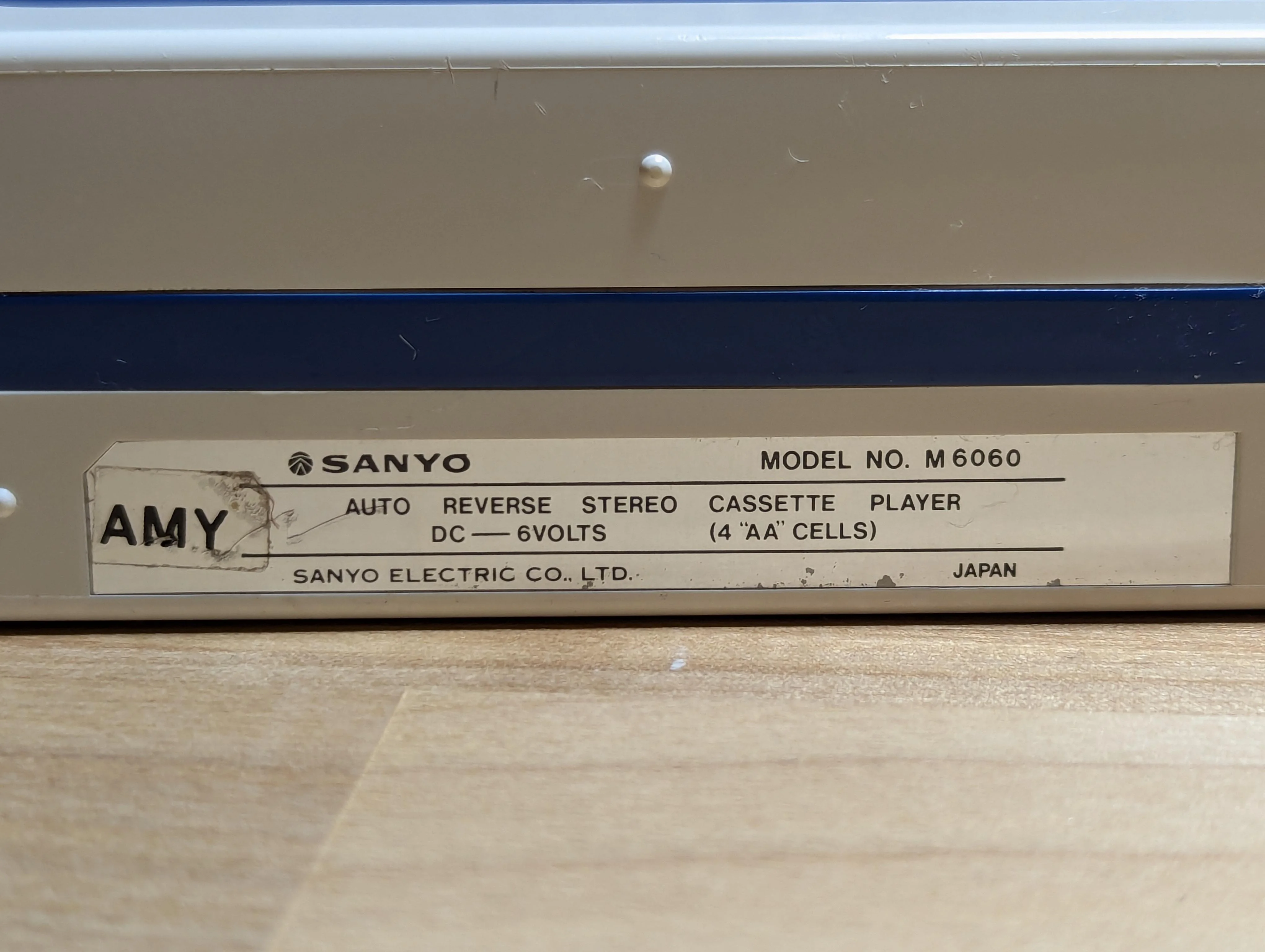 Sanyo M6060 ▷ Walkman.land