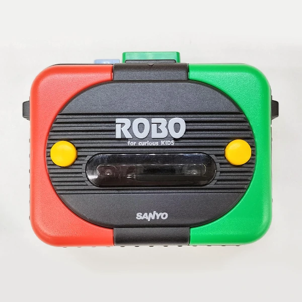 Sanyo ROBO-S1 ▷ Walkman.land