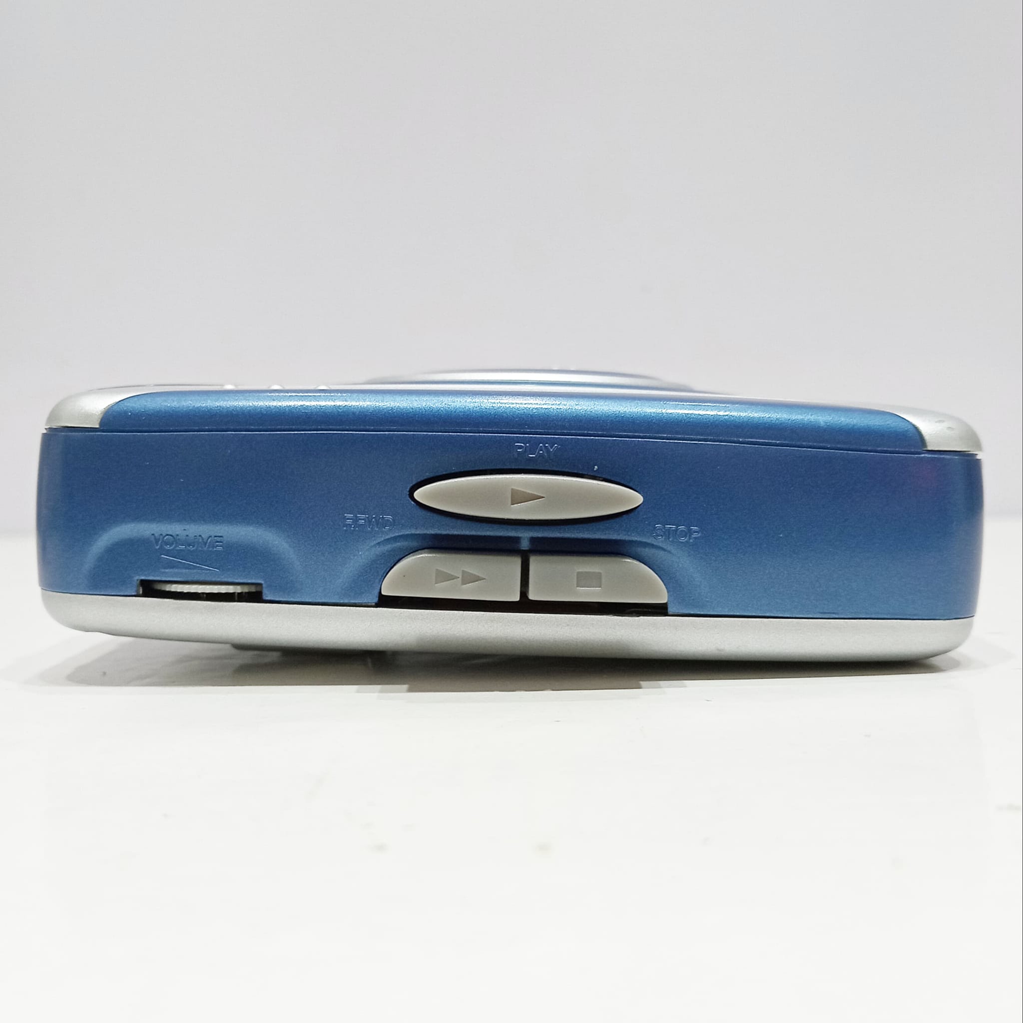 Sanyo VIP-35 Walkman.land