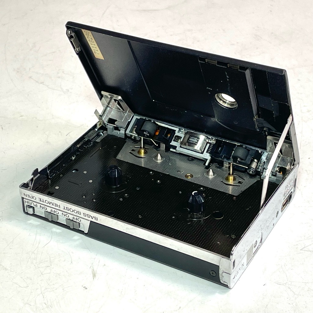 Sharp JC-K30 ▷ Walkman.land
