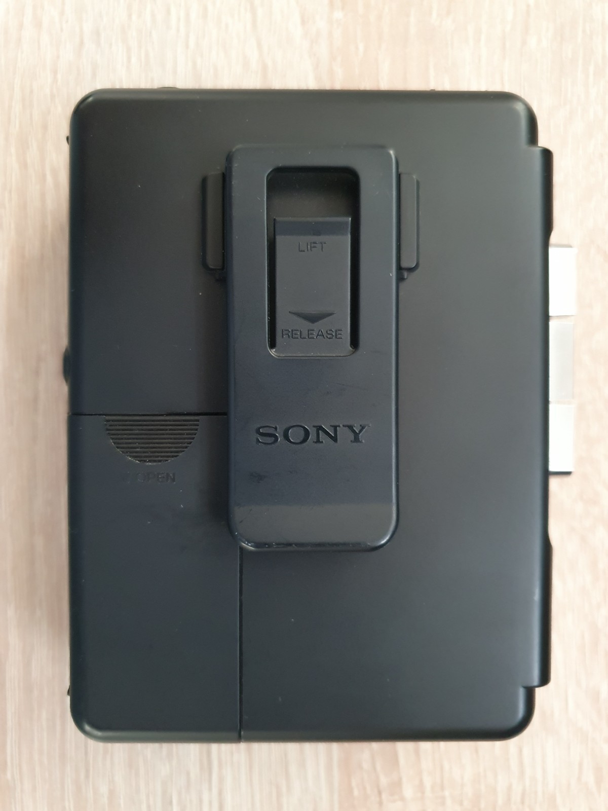 Sony WM-2011 ▷ Walkman.land