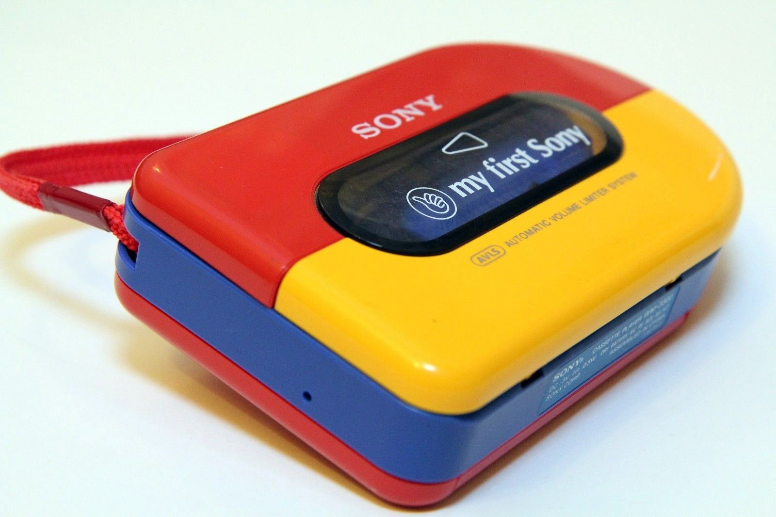 【入手困難なレア品‼️】 SONY WM-3300 my first sony Sony WM-3300 ▷ Walkman.land