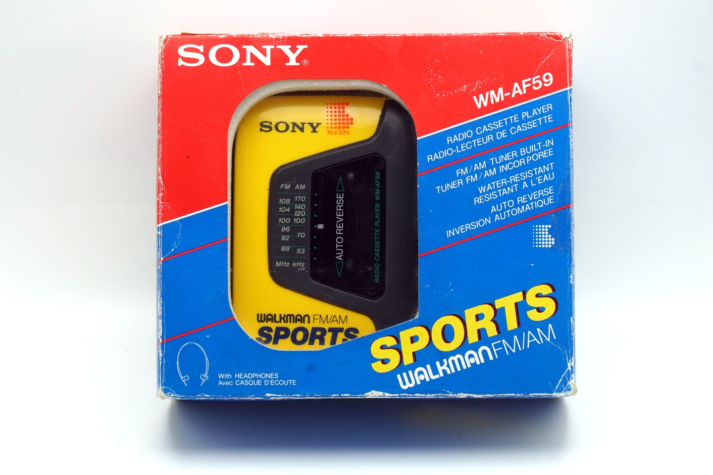 Sony Sports Walkman WM-AF59 AM/FM top Radio Cassette Tape Player Tested Works Perfec