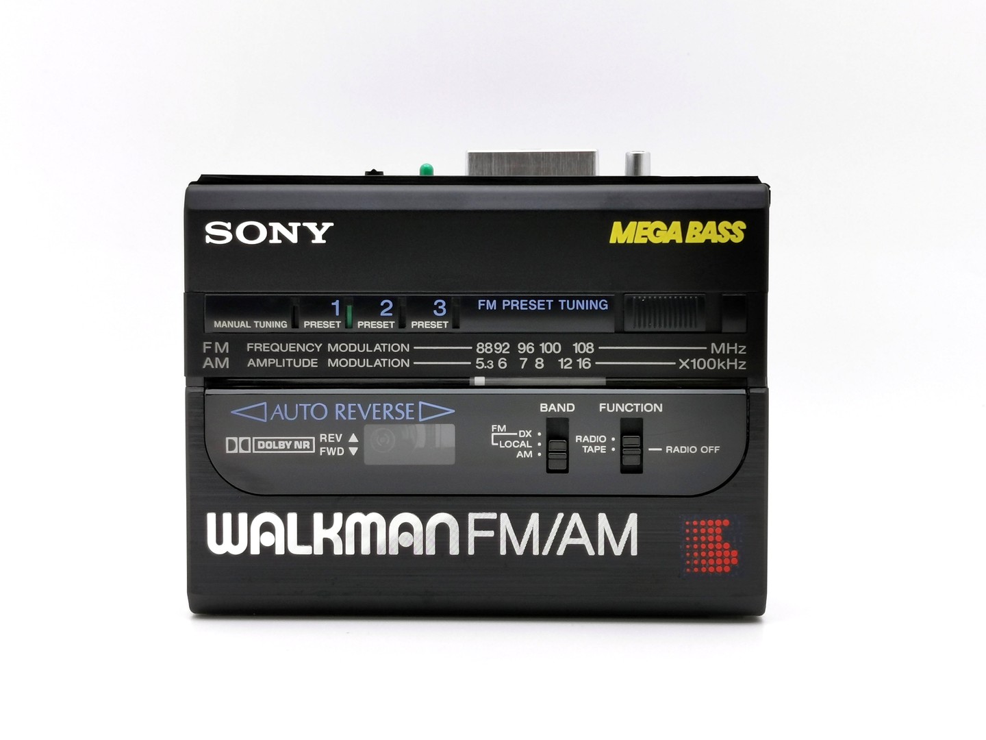 Vintage Sony Walkman WM-FX251 FM/AM Radio cassette Player. -  UK