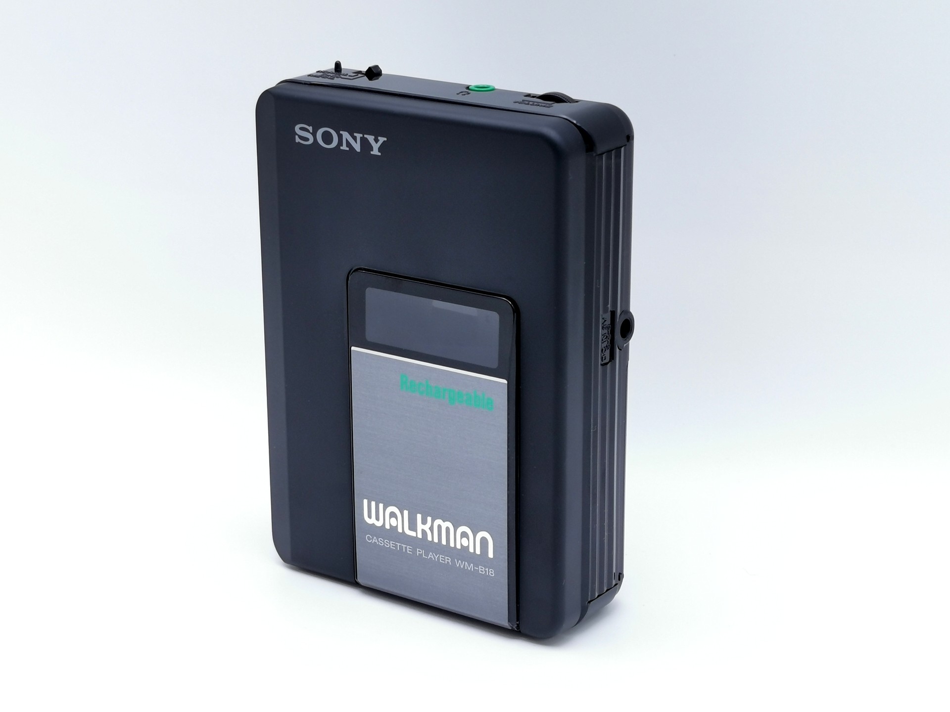 国内初の直営店 Sony WM-B18 ▷ Walkman.land ポータブルプレーヤー