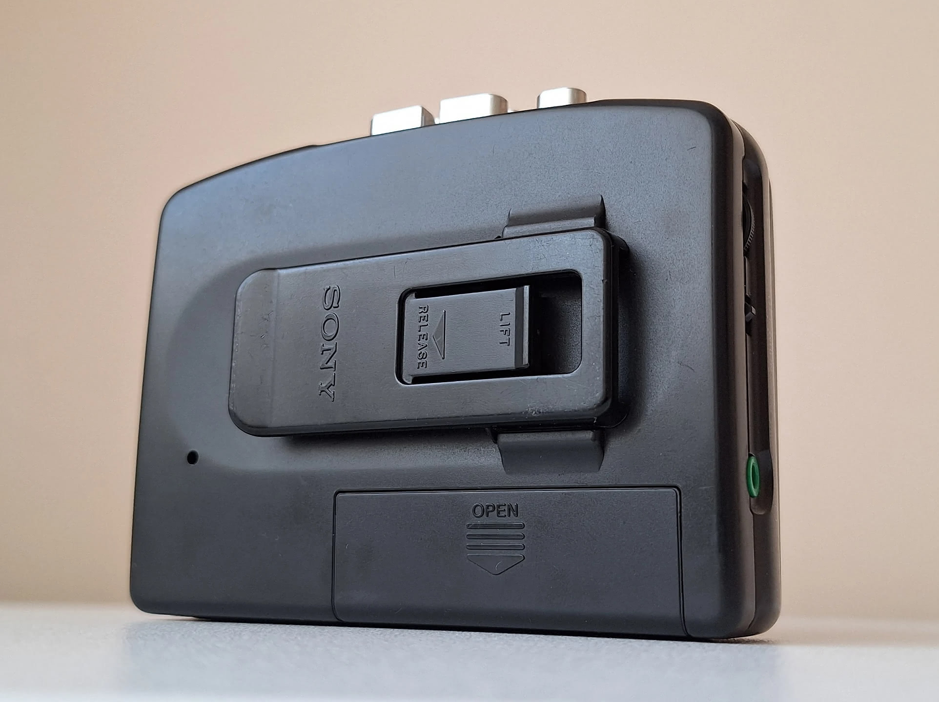 SONYカセットウォークマンWM-EX116 Sony Walkman WM-EX116 Vintage