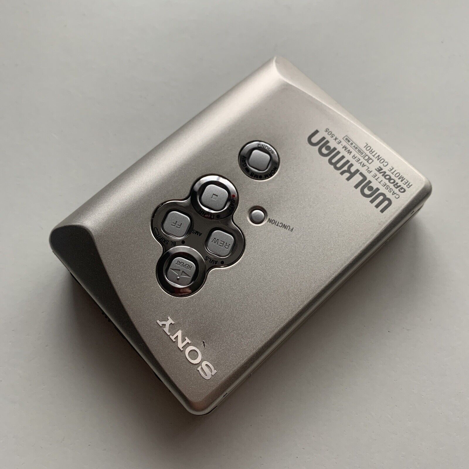 Sony WM-EX505 Walkman.land