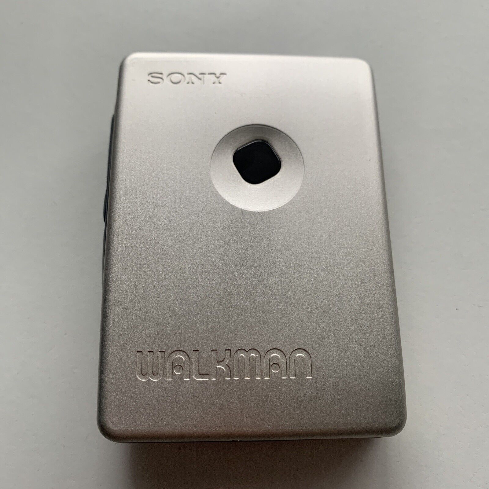 Sony WM-EX505 Walkman.land