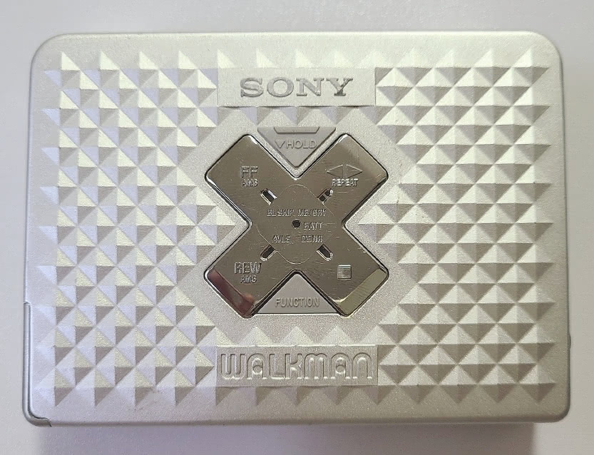 SONY カセットウォークマン WM-EX655 整備品 シルバー SONY WM-EX655 1997 Walkman Silver Vintage Cassette Player Made in