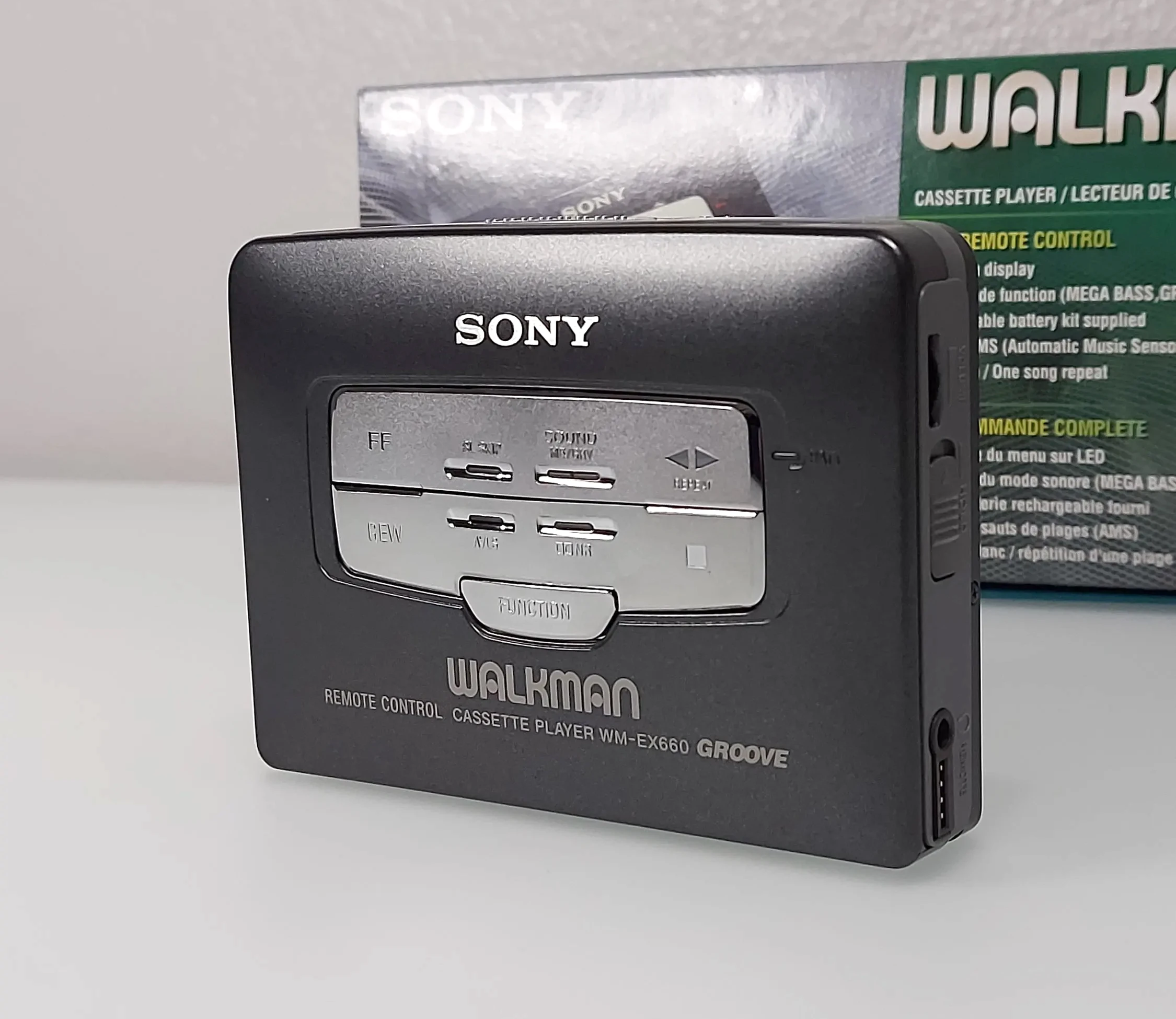 SONY WM-EX99 & Aiwa AD-F660 カセットプレーヤー AIWA AD-F660 3-head