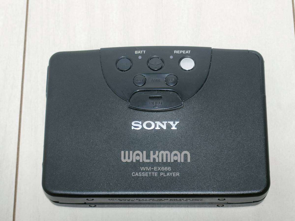 SONY FM/AMカセットカーステレオ XR-666 Vintage Sony XR-U330 AM/FM cassette car stereo w/CD Changer