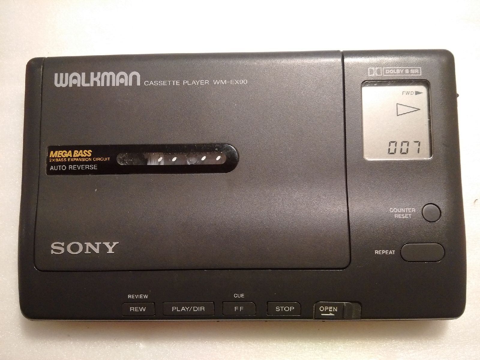 Sony-WM-EX90-Exterior.jpeg