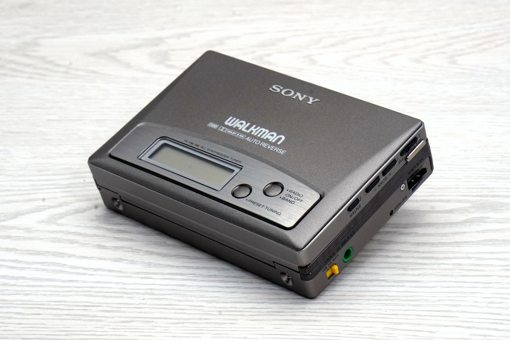 Sony WM-F181 ▷ Walkman.land