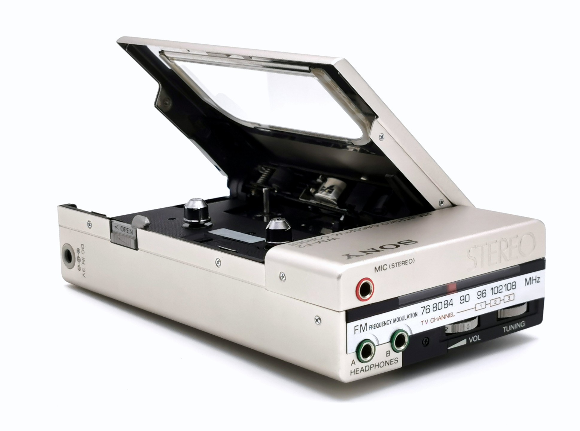 SONY WM-F2 FMステレオカセットコーダー　通電のみ Sony WM-F2 ▷ Walkman.land