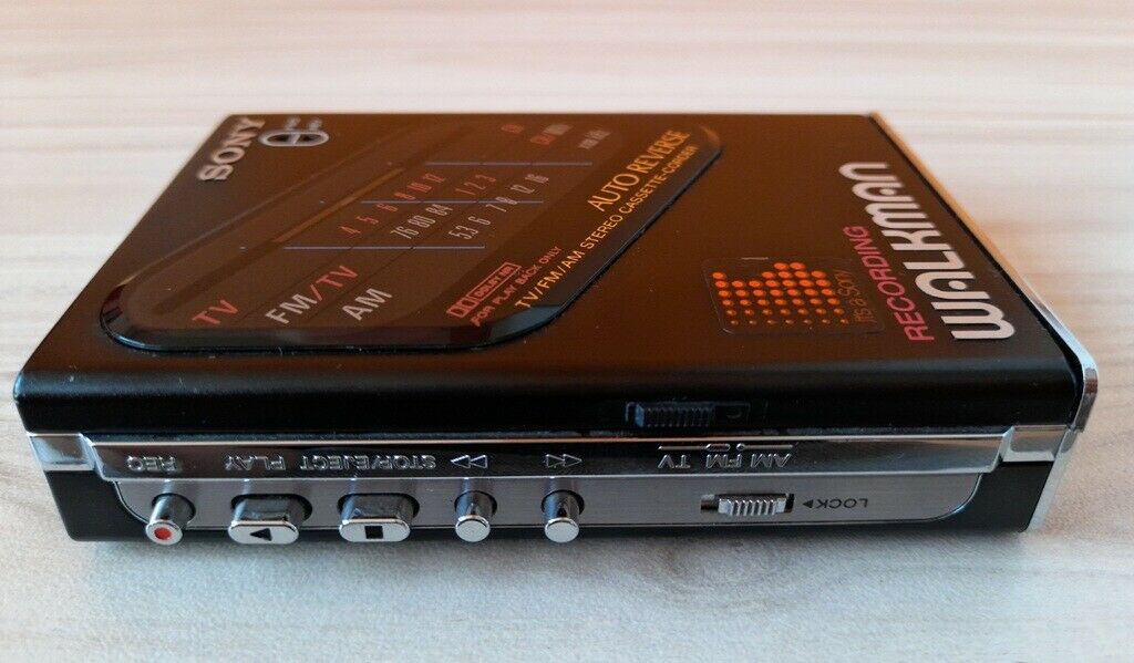Sony WM-F203 Gallery ▷ Walkman.land