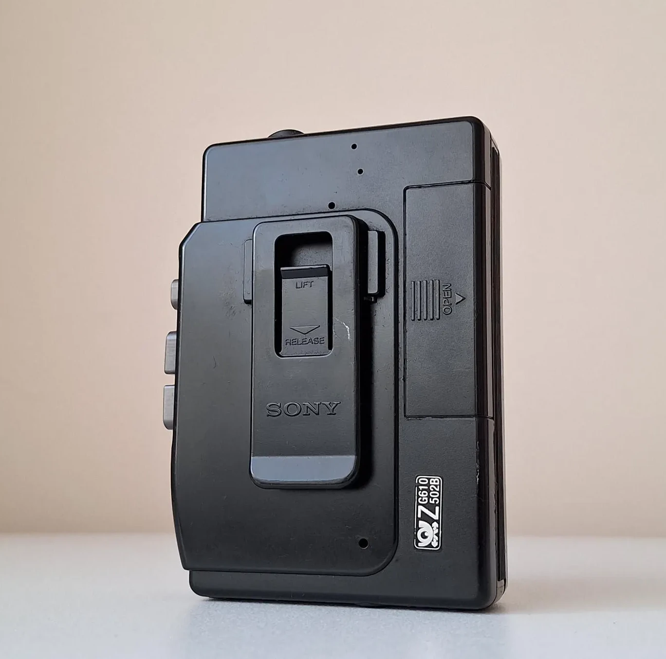 sony_wm-fx36_3.webp