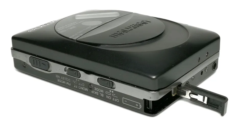 Sony WM-FX909 ▷ Walkman.land