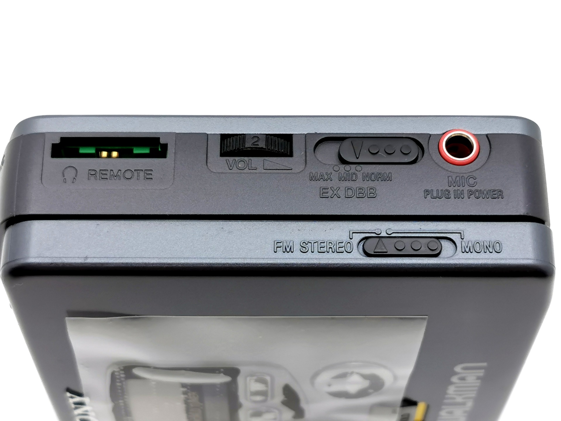 極美品DE可動品】SONY カセットウォークマン WM-GX711