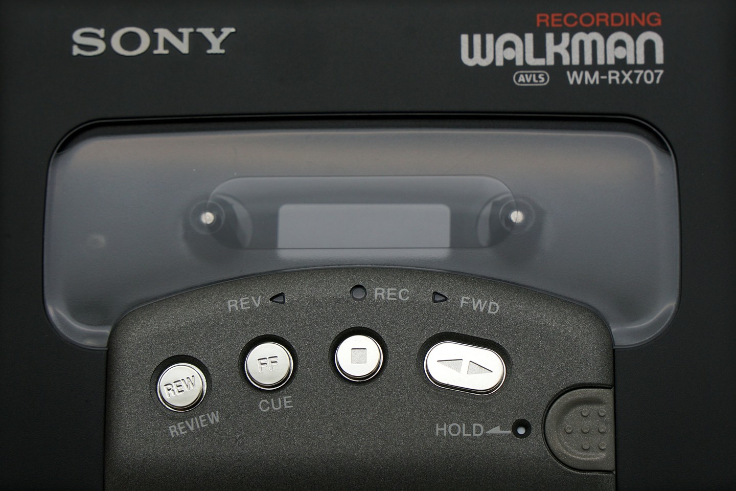 Sony_WM-RX707_-_Front_focus_window_and_logic_controls_ig-boxedwalkman