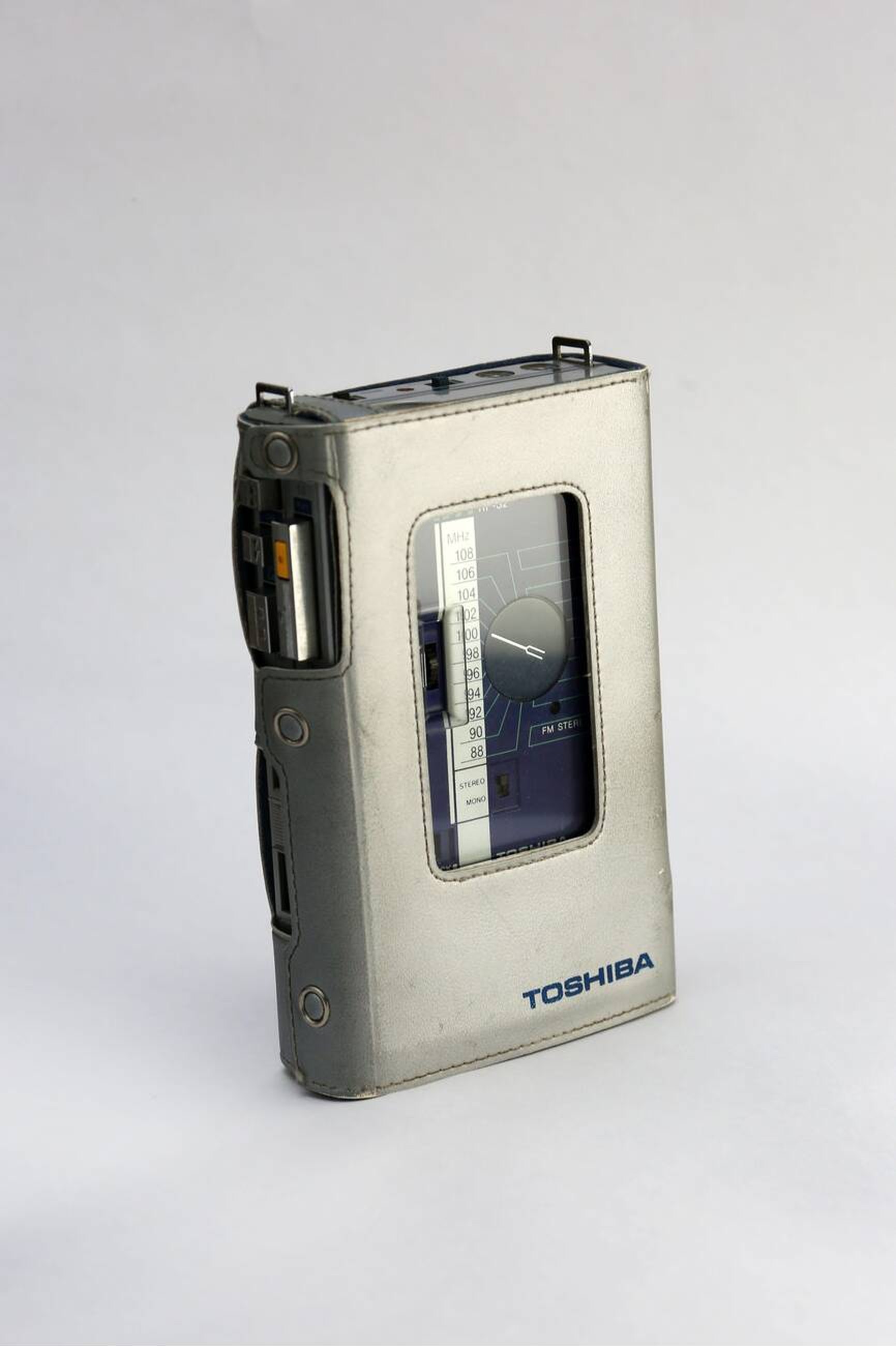 Toshiba KT-S1 ▷ Walkman.land